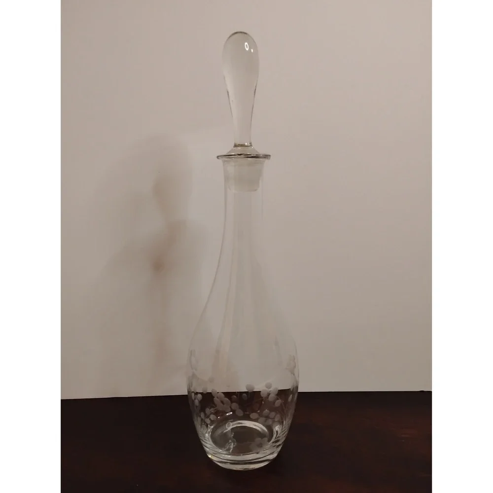 Vintage Etched Glass Wine Decanter with Teardrop Stopper Floral Pattern 15.75in